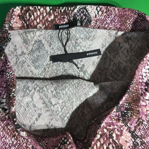 Skirt - Picture 6 of 9